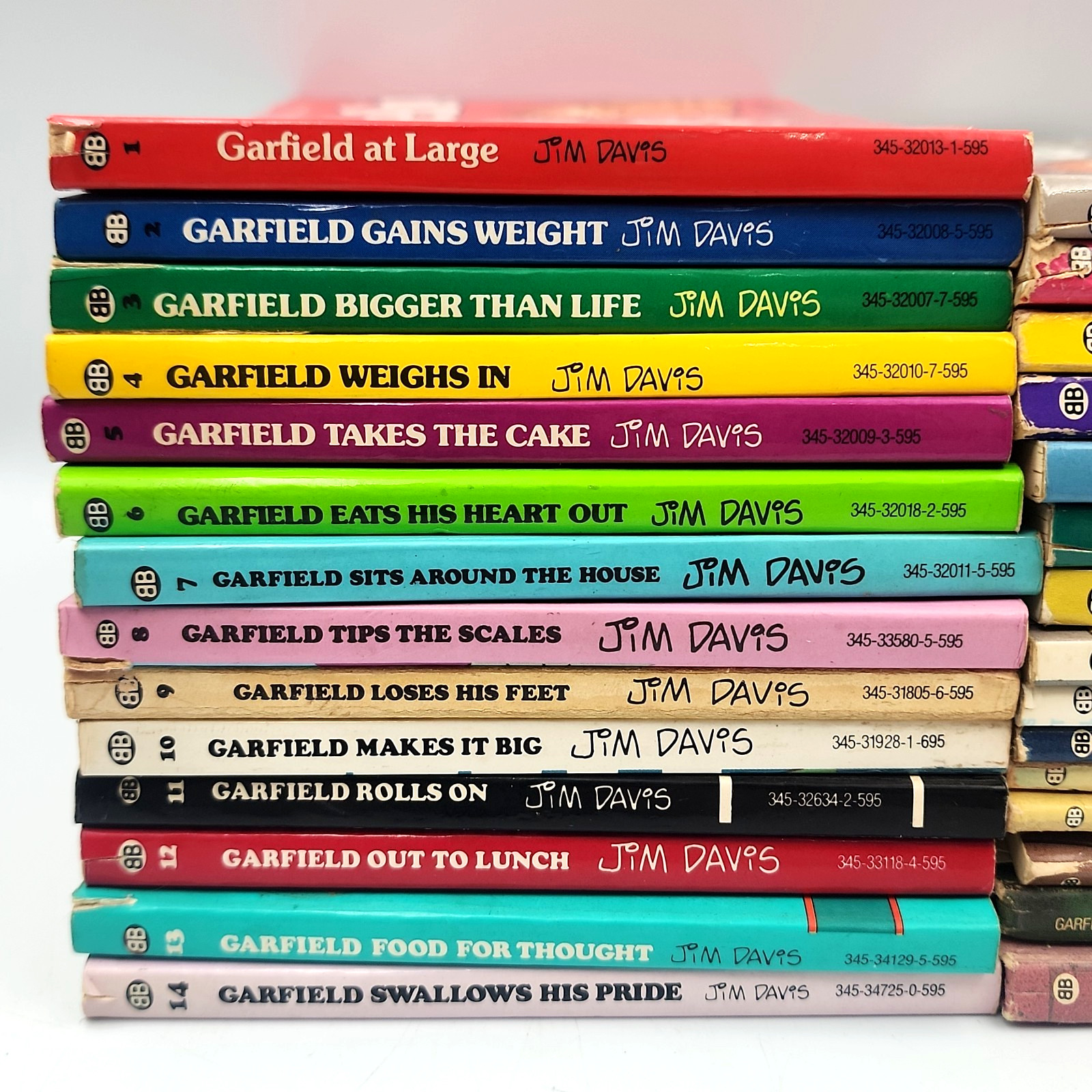 Garfield Jim Davis Book Lot of 29 Paperbacks Some First Editions Vintage