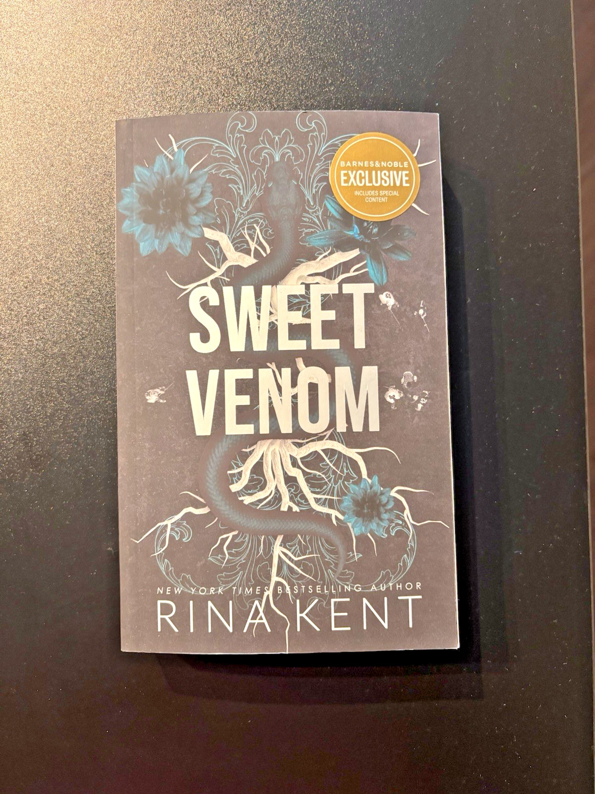 Sweet Venom – Barnes & Noble Exclusive Hardcover by Rina Kent (2025)
