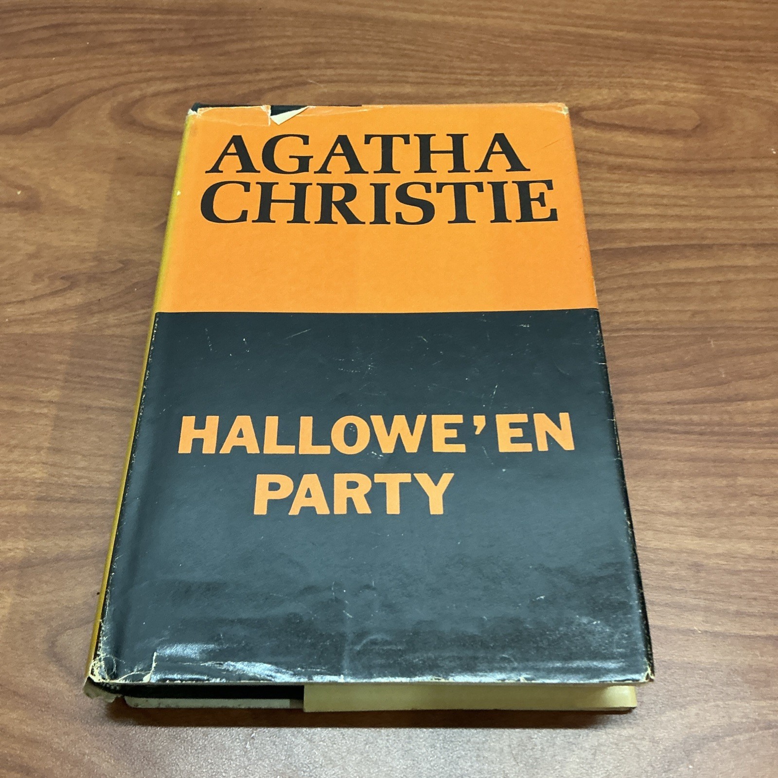 Halloween Party Agatha Christie 1969 Book Club Edition Hard Cover w/DJ