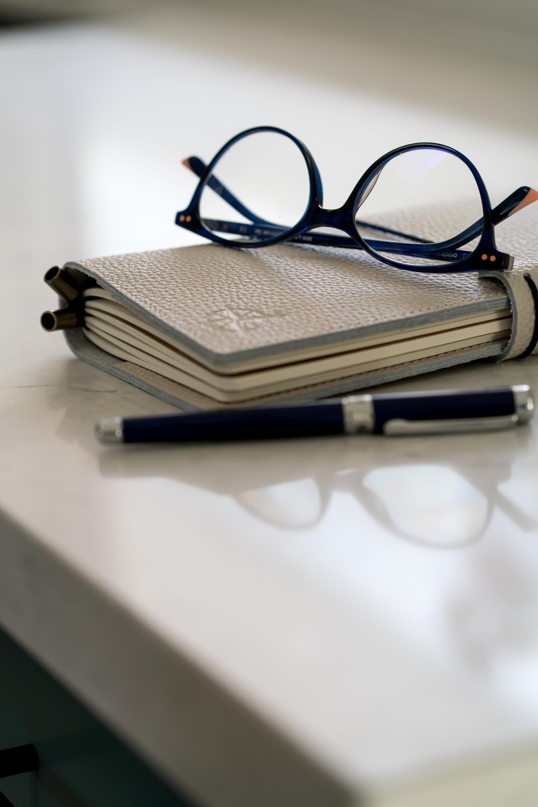 Regular Size Travelers Notebook with Pockets – 4.5″ x 8.5″ (11.5 x 22cm) – Re…