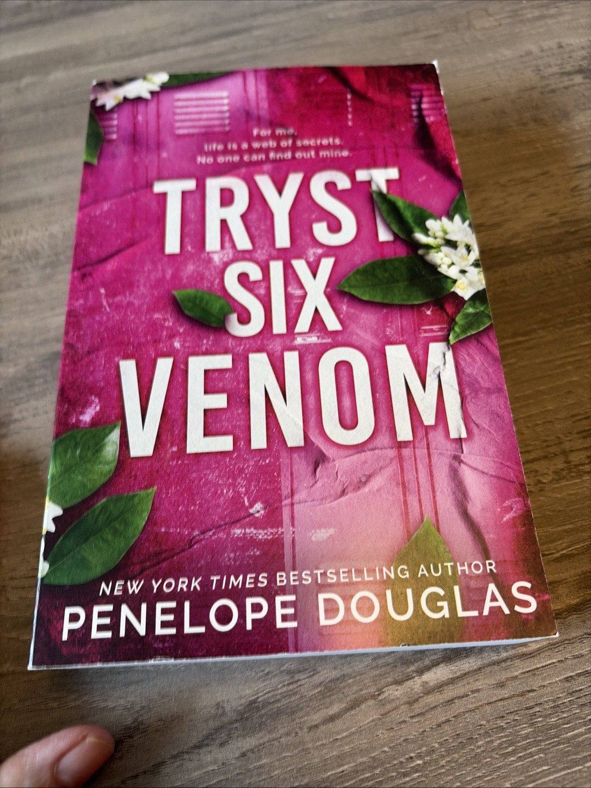Penelope Douglas / Five Brothers & Tryst Six Venom / Probably SMUT Editions