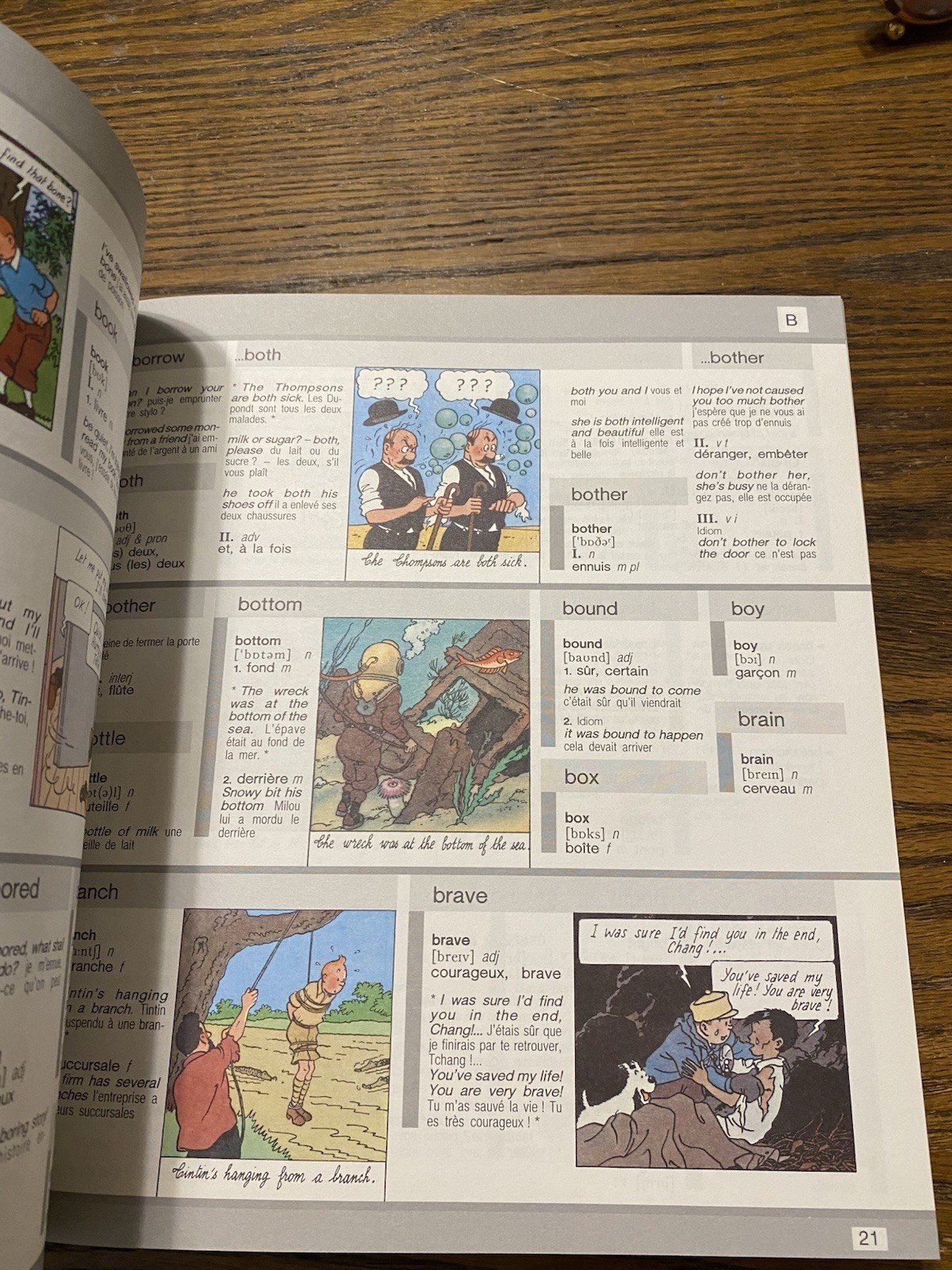 Harrap’s Tintin French Illustrated Dictionary: English-French/French-English Oop