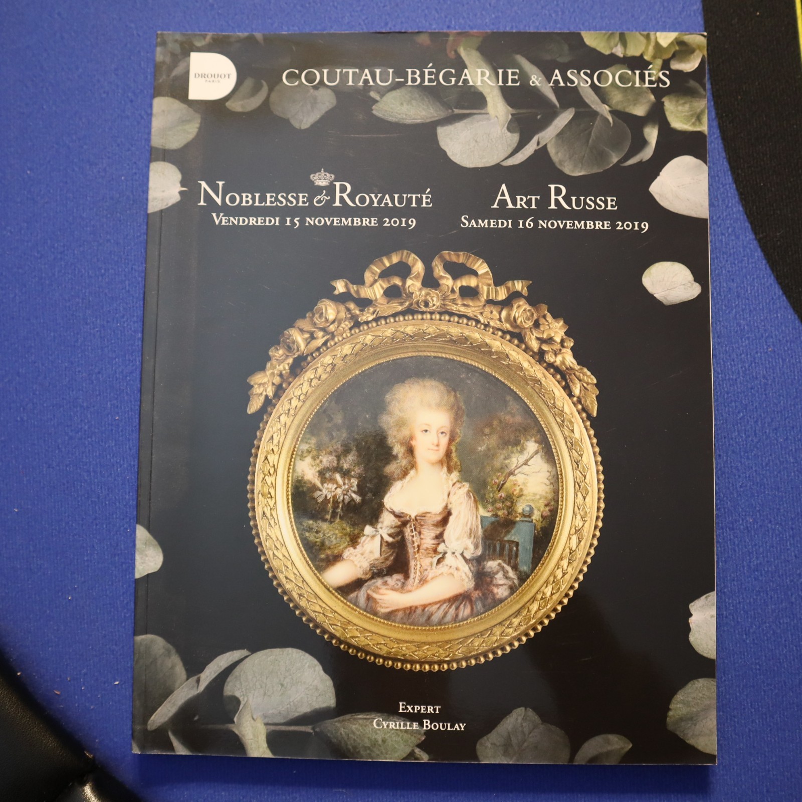 RUSSIAN ROYALTY AUCTION CATALOG 2019 COUTAU-BEGARIE , 170 PAGES IN FRENCH EX+