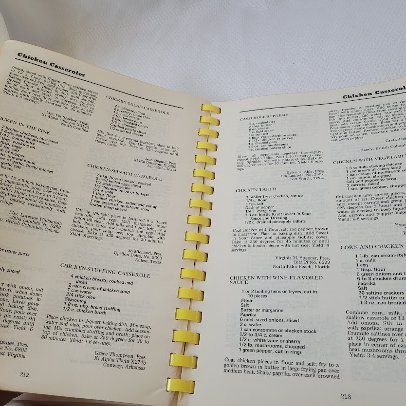 The Beta Sigma Phi International Cookbook Casseroles 1969 LARGE 380 pages VTG