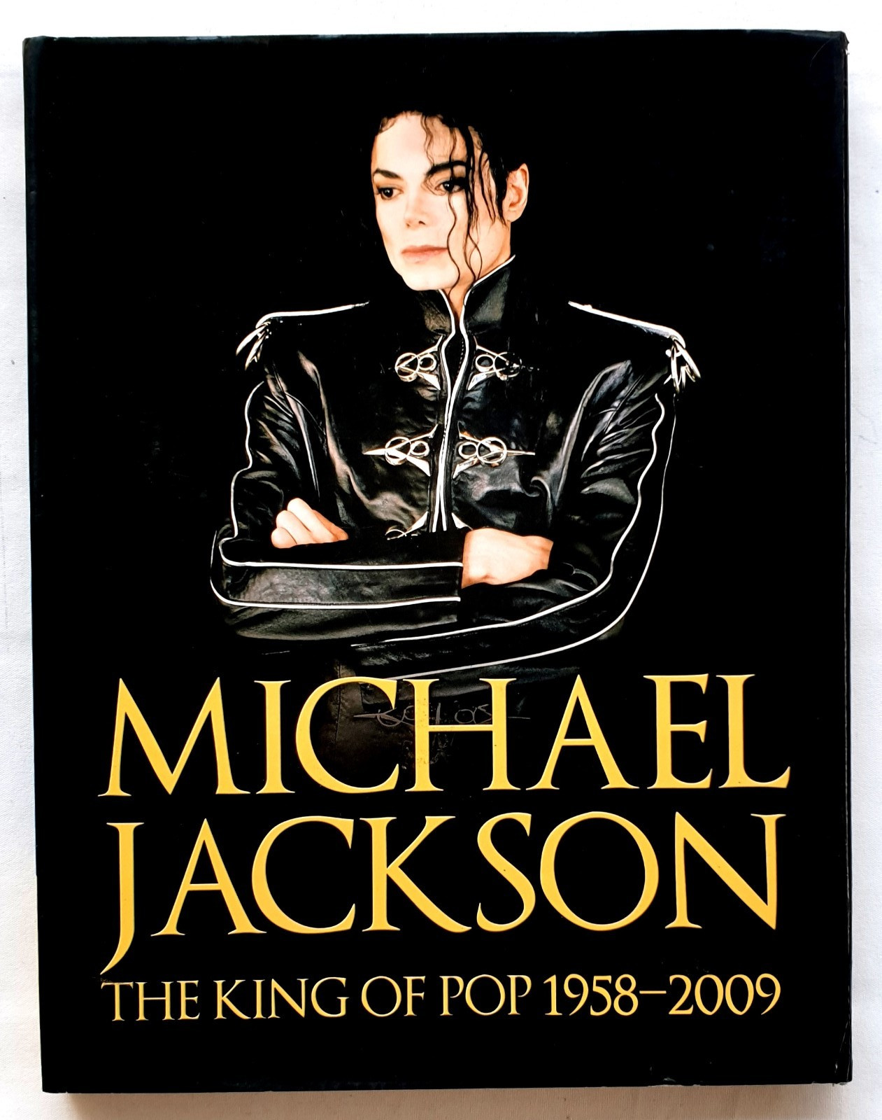 Michael Jackson The King of Pop 1958-2009 -Chris Roberts H/C Carlton Books 2009