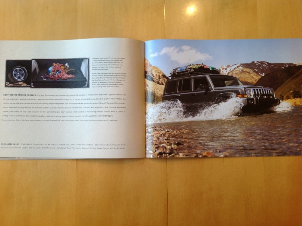 2007 Jeep Commander Limited Quadra 5.7L HEMI V8 4.7L SUV Catalog Brochure Book