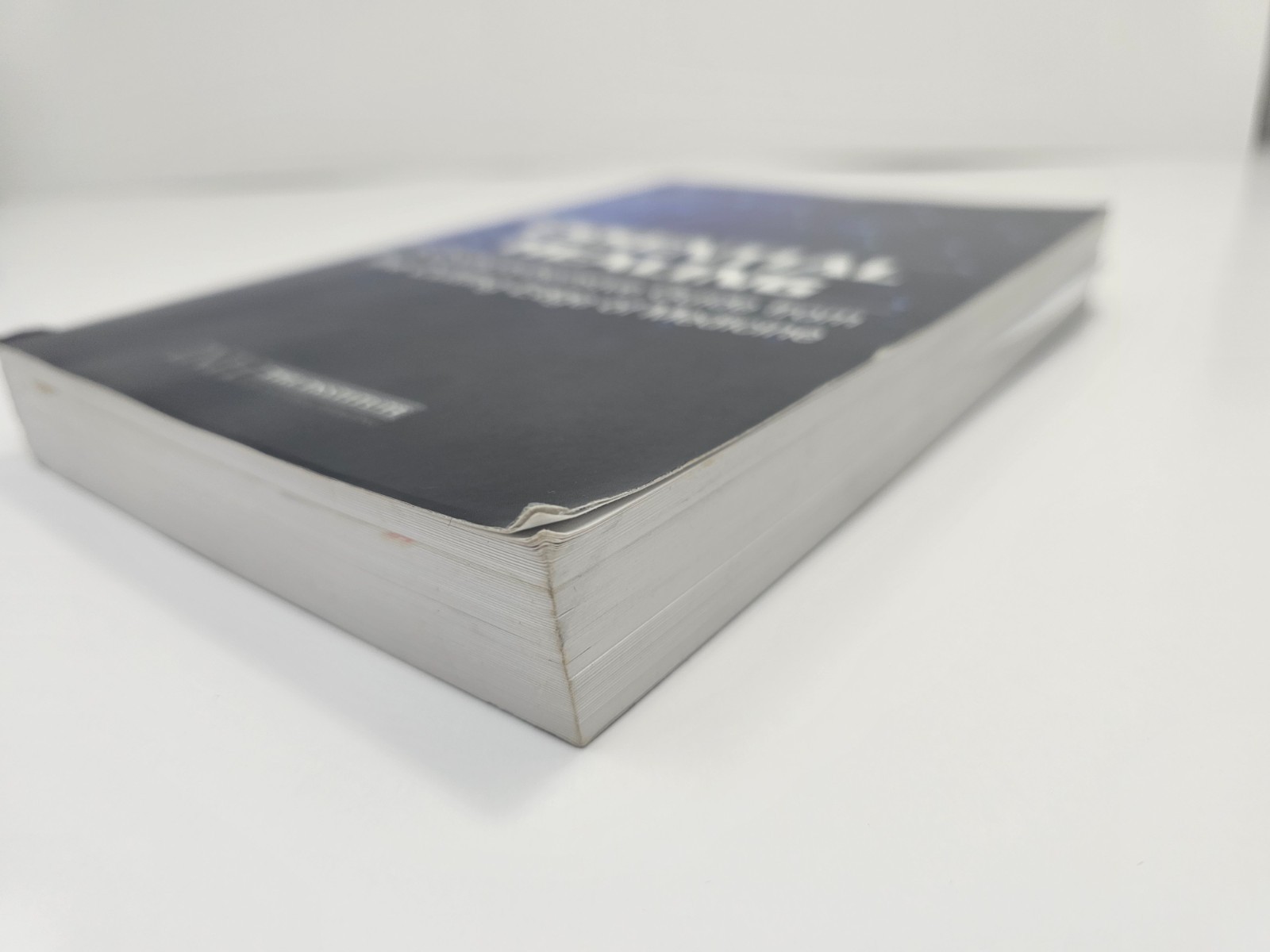 Essential Healing A Comprehensive Guide From The Cutting Edge of Medicine PB