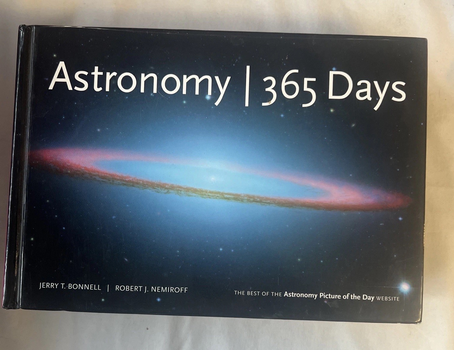 Astronomy: 365 Days – Hardcover By Bonnell, Jerry T. – Great Cond Big Book