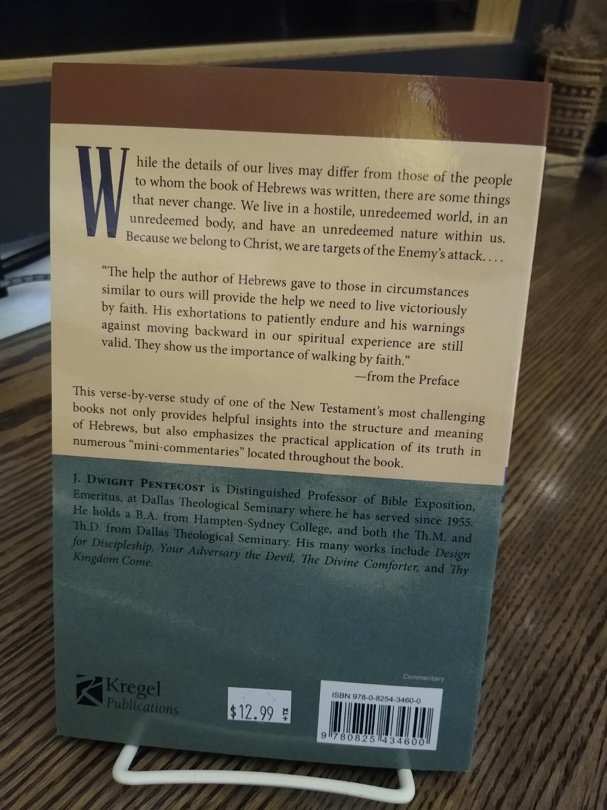 Faith That Endures : A Practical Commentary on the Book of Hebrews by J….