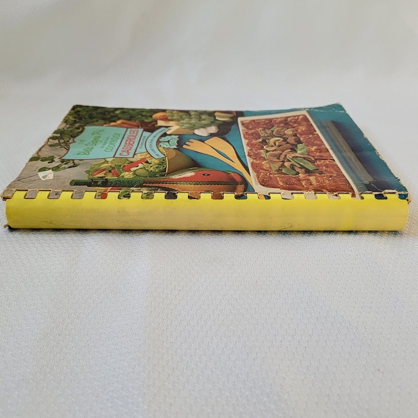 The Beta Sigma Phi International Cookbook Casseroles 1969 LARGE 380 pages VTG