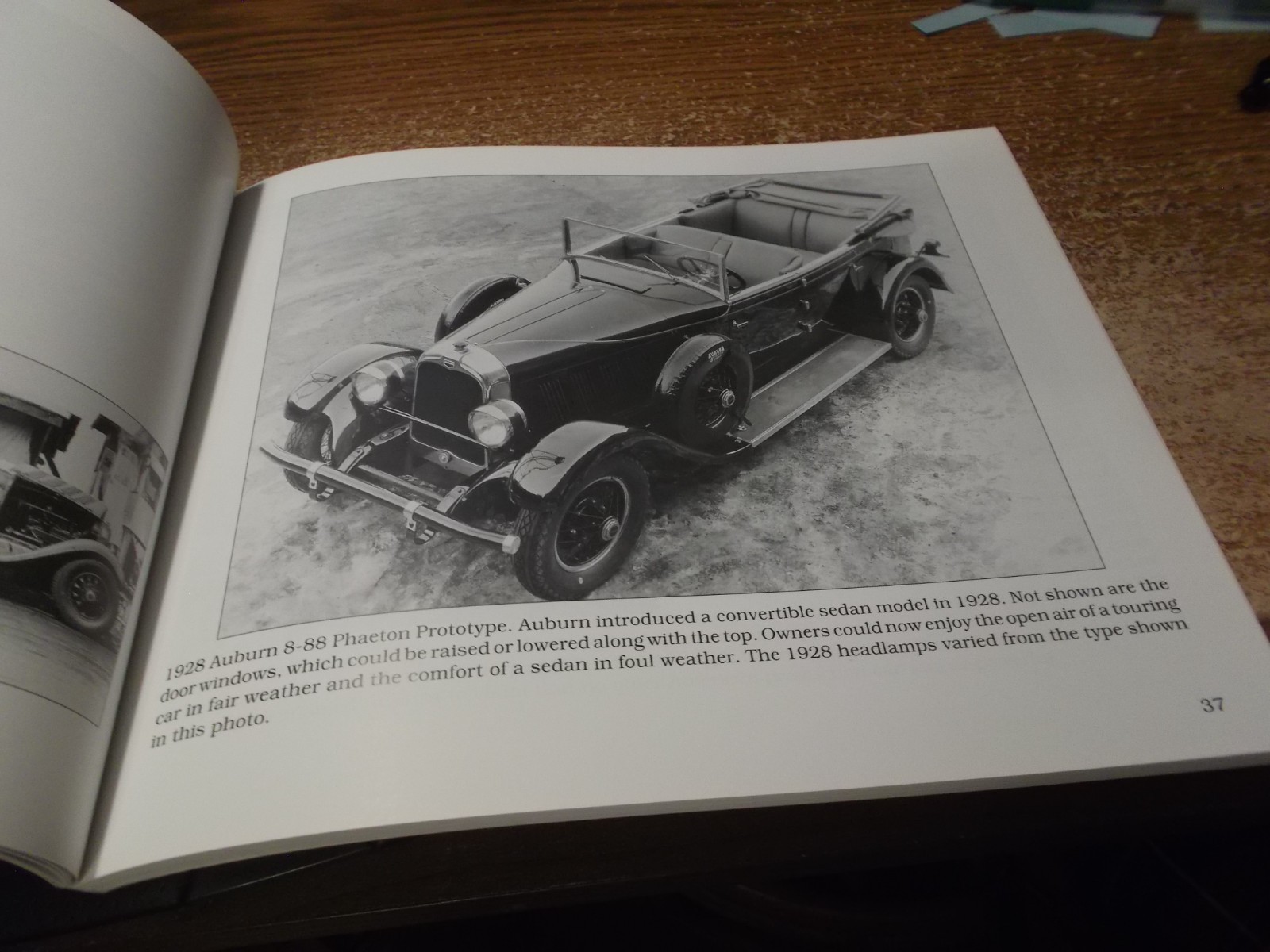 Auburn Automobiles 1900 – 1936 Photo Archive – Jon Bill – SC