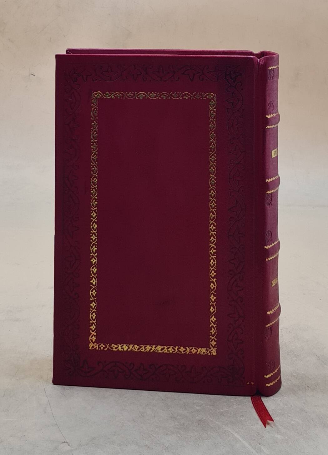 Middlemarch: (Penguin Classics Deluxe Edition) [Premium Leather Bound]