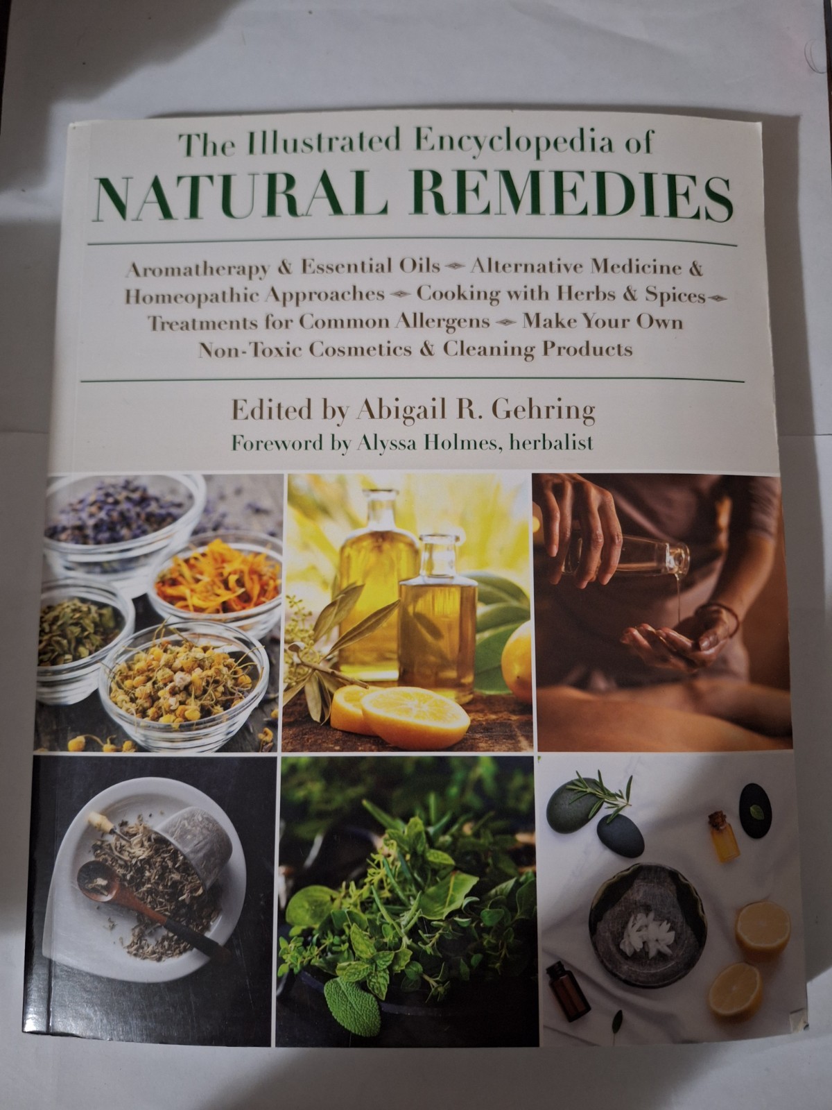 Illustrated Encyclopedia of Natural Remedies / Recipes Book Superfoods Cleanses