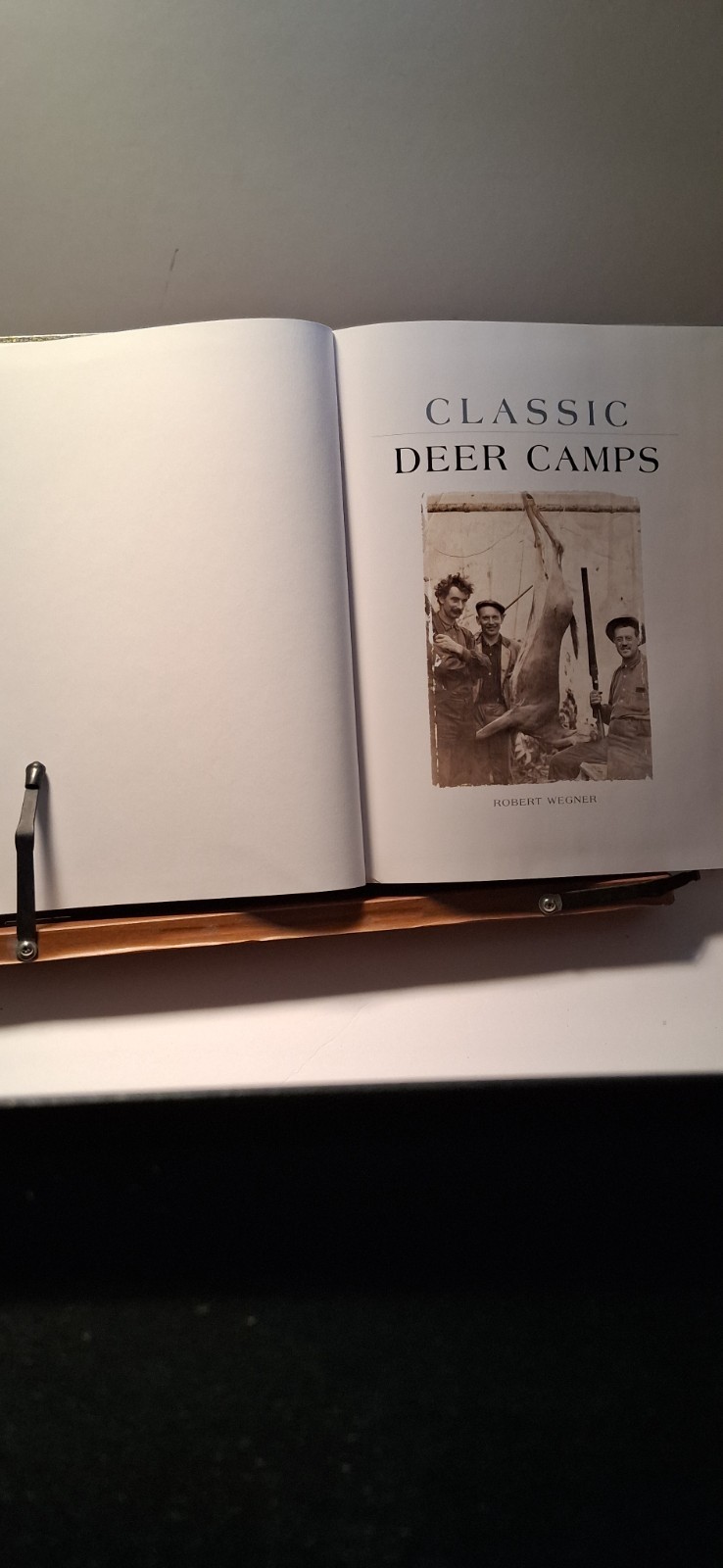 Classic Deer Camps by Robert Wagner (2008, Hardcover)